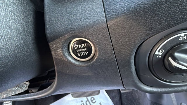 2023 Nissan Frontier Crew Cab SV