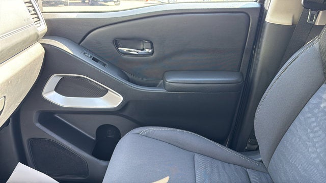 2023 Nissan Frontier Crew Cab SV