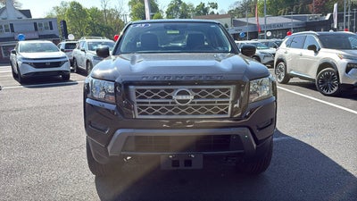 2023 Nissan Frontier Crew Cab SV