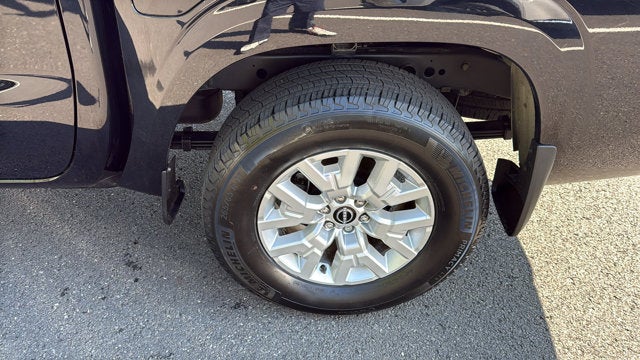 2023 Nissan Frontier Crew Cab SV