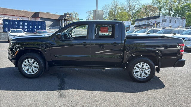 2023 Nissan Frontier Crew Cab SV