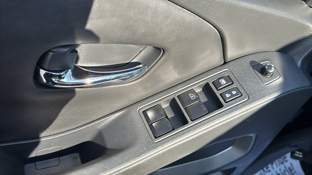 2023 Nissan Frontier Crew Cab SV