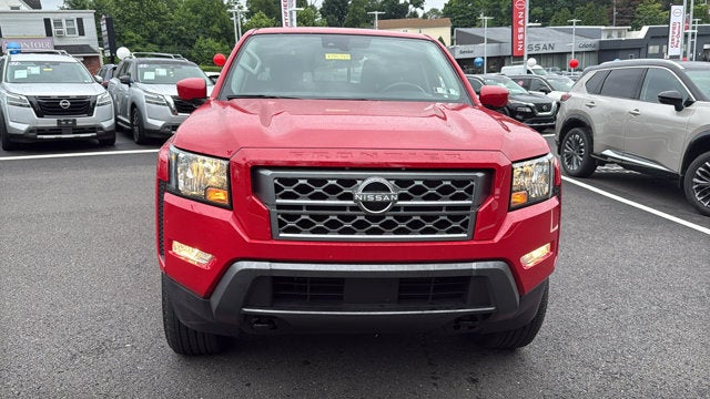 2024 Nissan Frontier SV