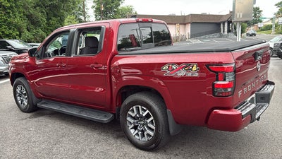 2022 Nissan Frontier SV