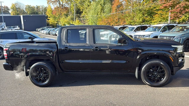 2023 Nissan Frontier Crew Cab SV