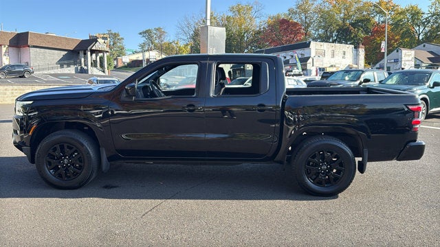 2023 Nissan Frontier Crew Cab SV