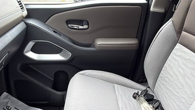 2023 Nissan Frontier Crew Cab SV