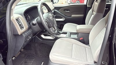 2023 Nissan Frontier Crew Cab SV