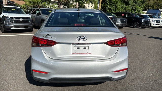 2022 Hyundai Accent SE