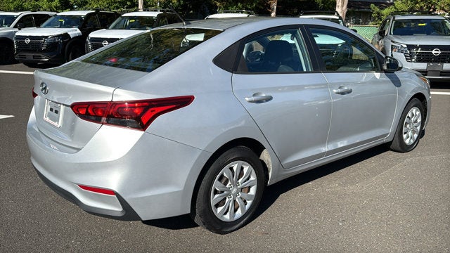 2022 Hyundai Accent SE