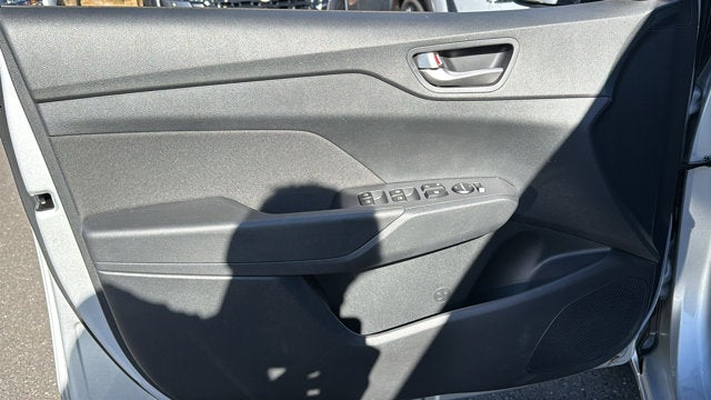 2022 Hyundai Accent SE