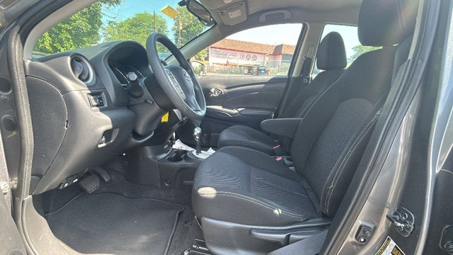 2017 Nissan Versa Sedan SV