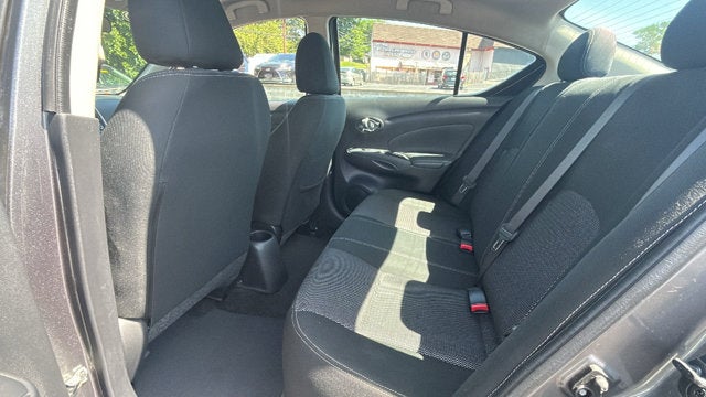 2017 Nissan Versa Sedan SV