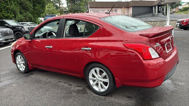 2015 Nissan Versa SL