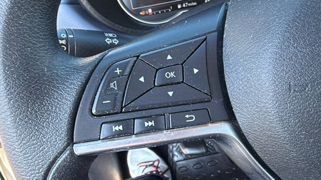 2023 Nissan Versa SV