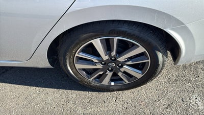 2023 Nissan Versa SV