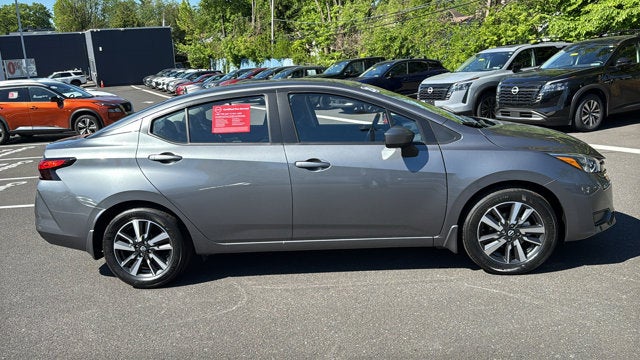 2025 Nissan Versa SV