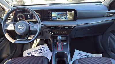 2025 Nissan Kicks SR