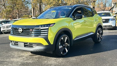 2025 Nissan Kicks SR