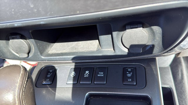 2015 Nissan Armada Platinum