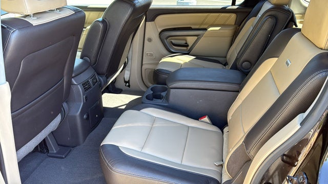 2015 Nissan Armada Platinum