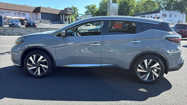 2023 Nissan Murano SL