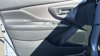 2023 Nissan Murano SL