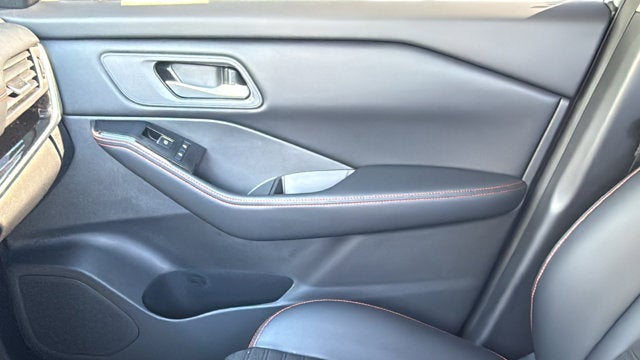2025 Nissan Rogue Rock Creek®