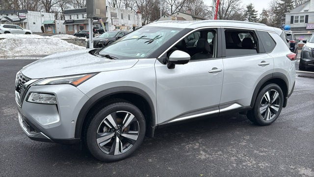 2022 Nissan Rogue SL