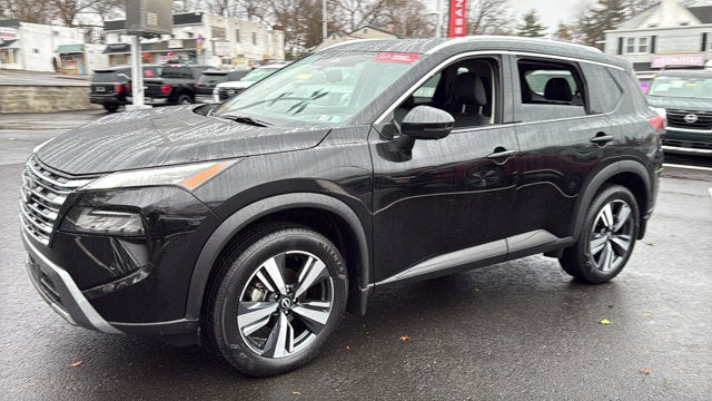 2024 Nissan Rogue SL