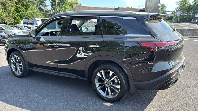 2024 INFINITI QX60 LUXE