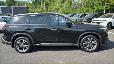 2024 INFINITI QX60 LUXE