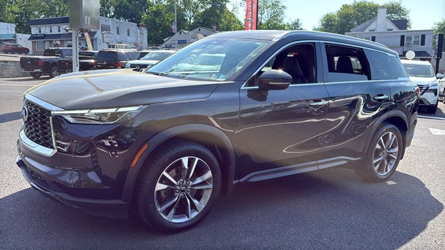 2024 INFINITI QX60 LUXE