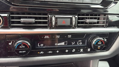 2023 Nissan Pathfinder SV
