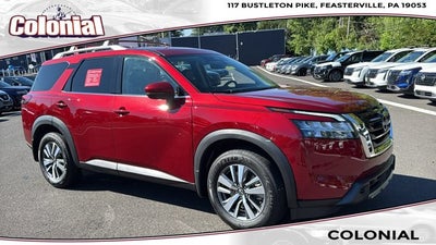 2024 Nissan Pathfinder SL