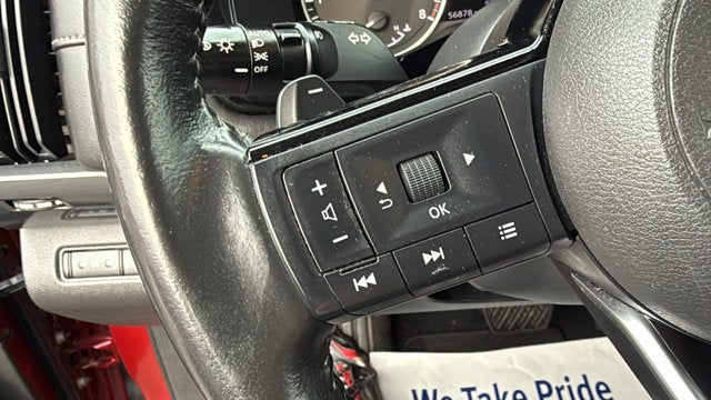 2022 Nissan Pathfinder SL