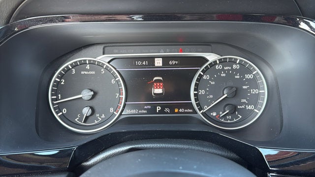 2023 Nissan Pathfinder SL