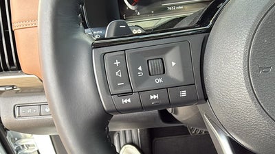2025 Nissan Pathfinder Platinum