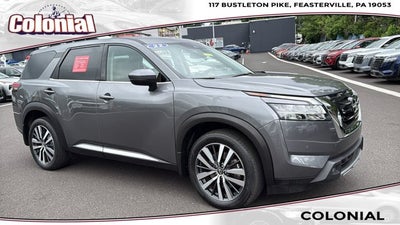 2022 Nissan Pathfinder Platinum