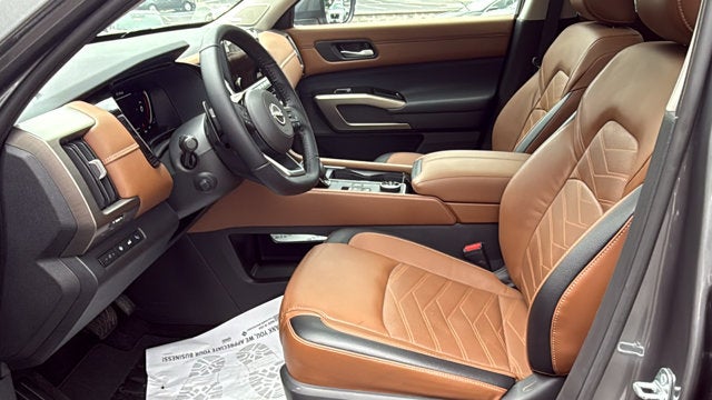 2022 Nissan Pathfinder Platinum