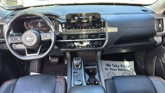 2022 Nissan Pathfinder Platinum