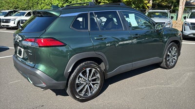 2024 Toyota Corolla Cross XLE