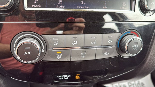 2022 Nissan Rogue Sport S