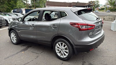 2022 Nissan Rogue Sport S