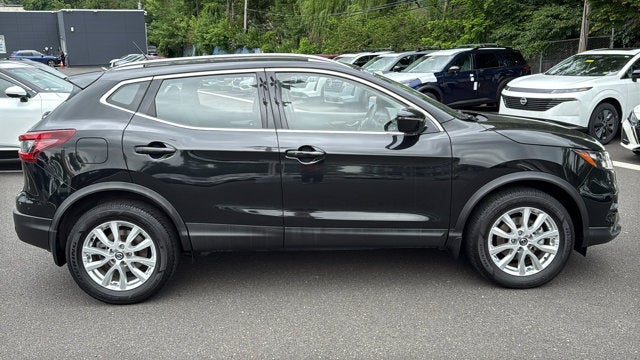 2021 Nissan Rogue Sport SV