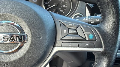 2022 Nissan Rogue Sport SV