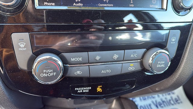 2022 Nissan Rogue Sport SV