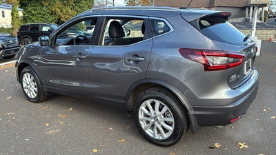 2022 Nissan Rogue Sport SV