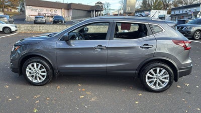 2022 Nissan Rogue Sport SV