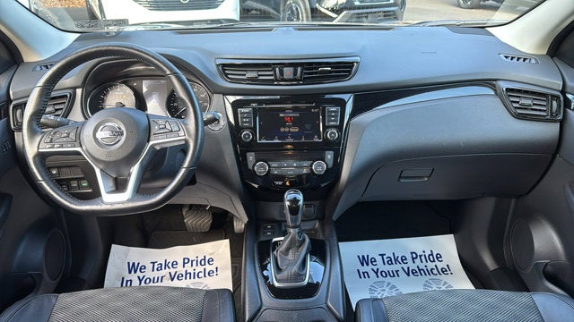 2022 Nissan Rogue Sport SV